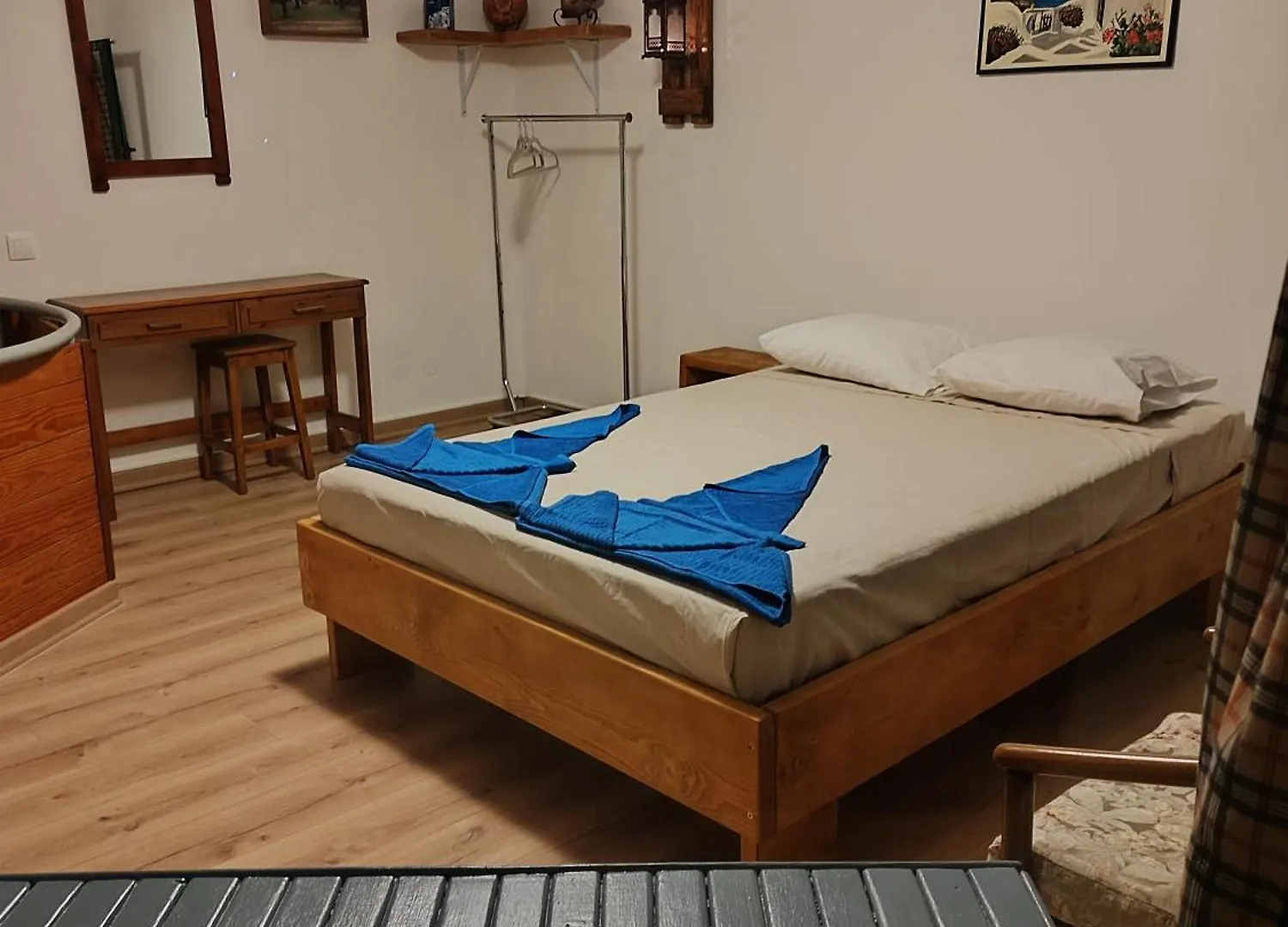 Evri Apartment هانيوتي