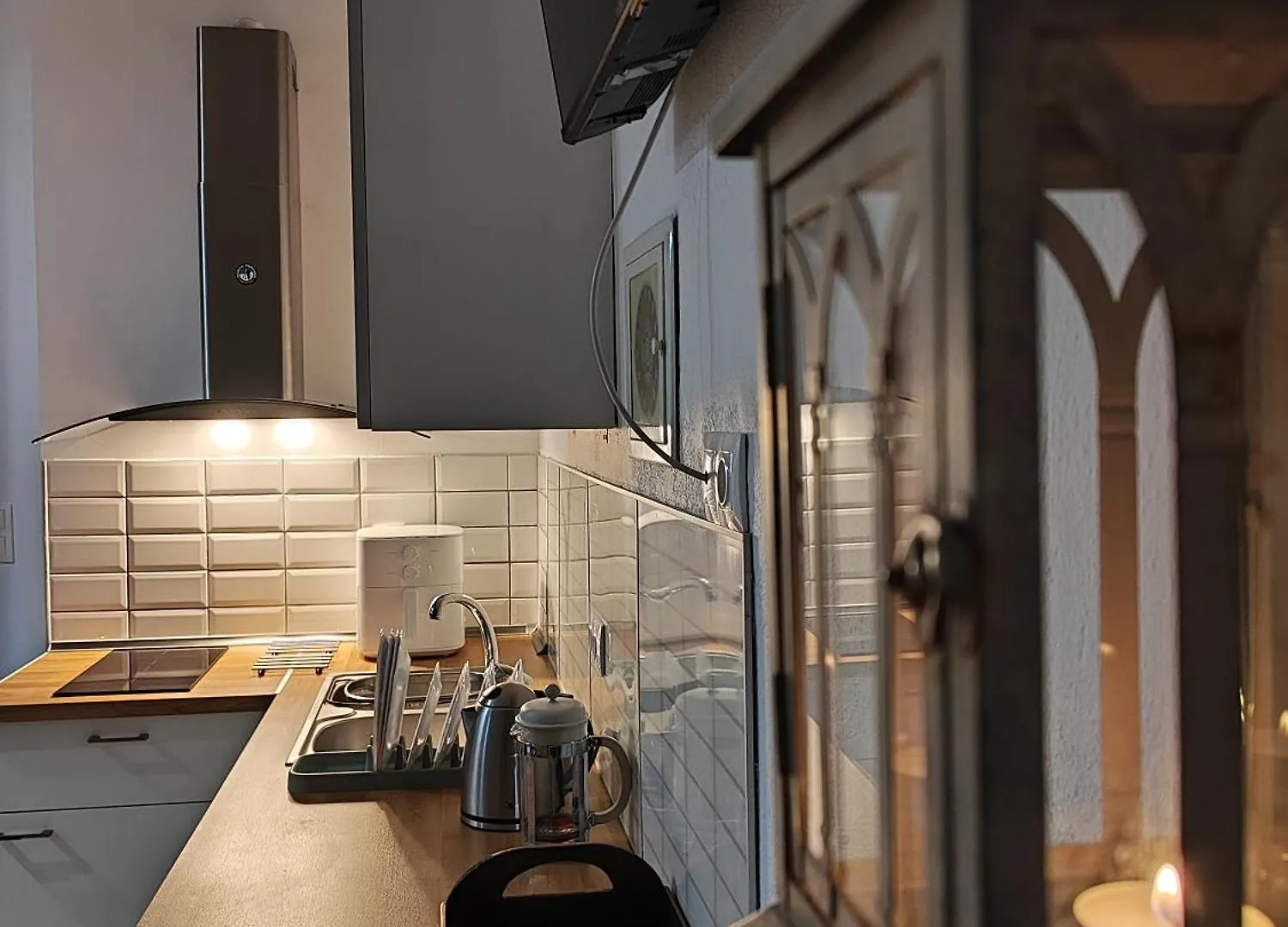 Evri Apartment هانيوتي