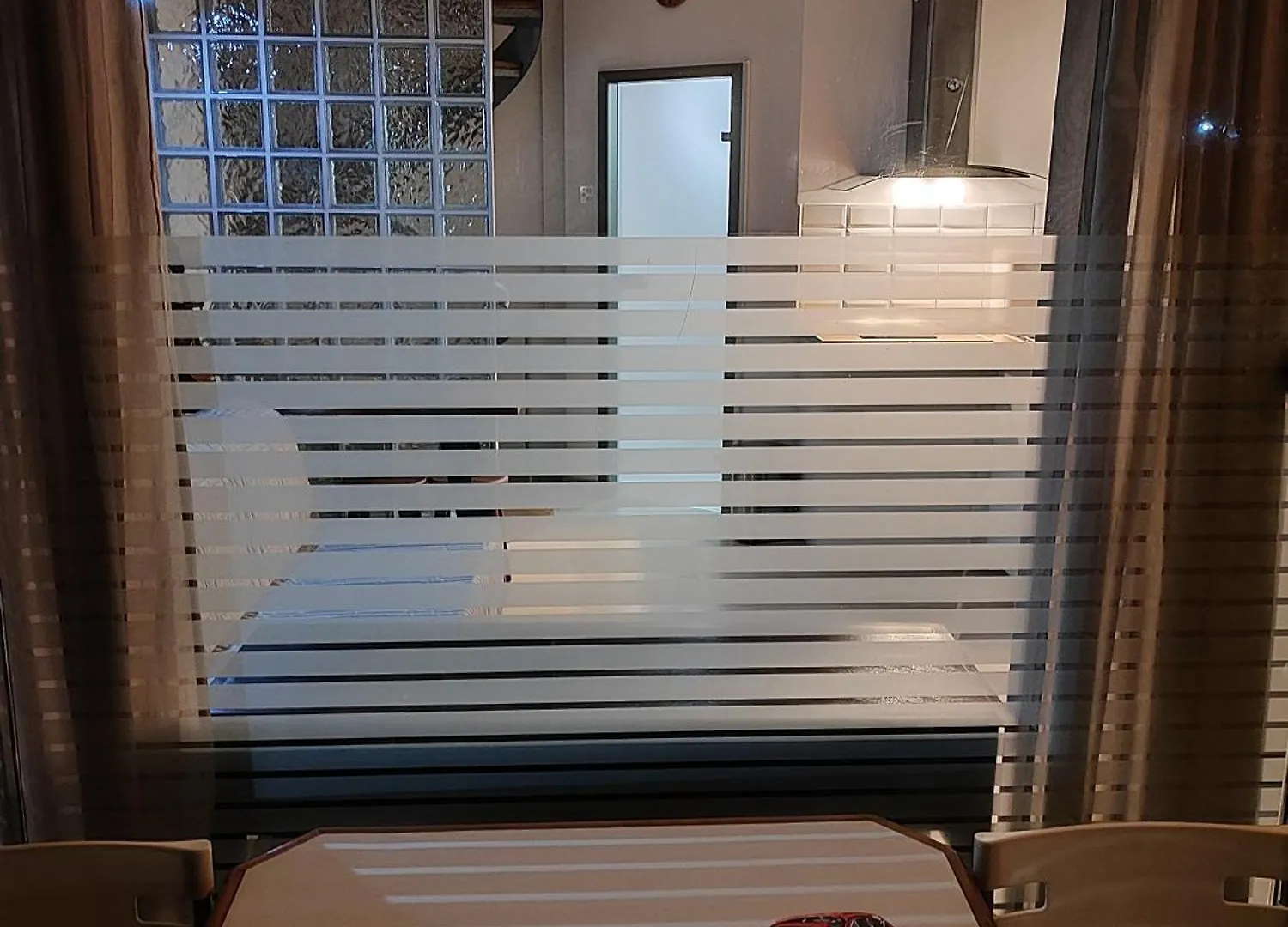 Evri Apartment هانيوتي